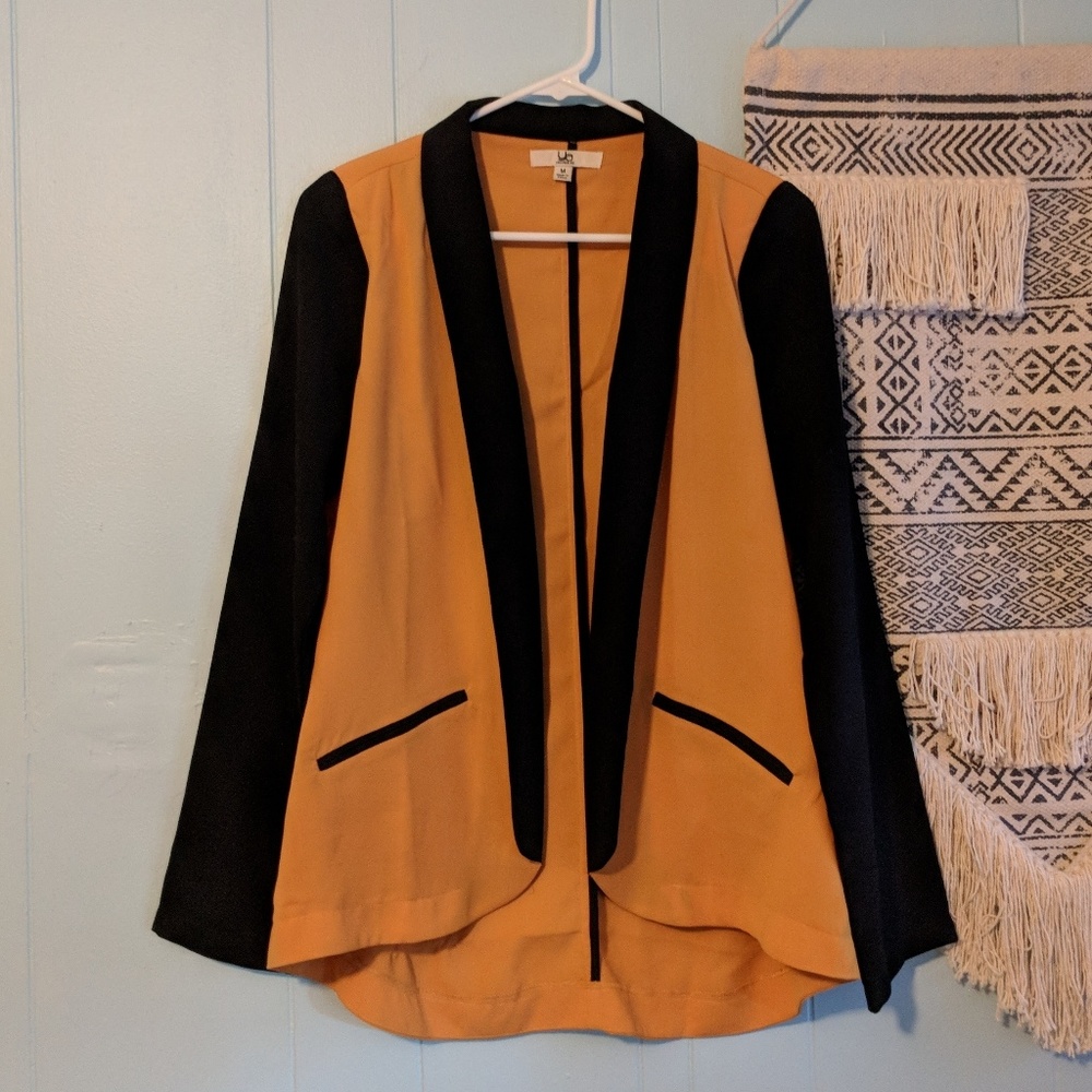 Super cute blazer